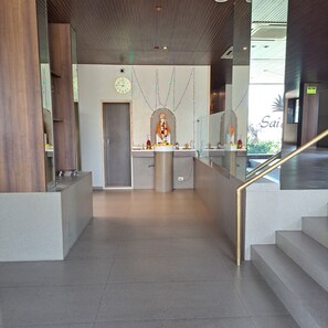 Reception - Hotel Sai Palace Express (Rahata)
