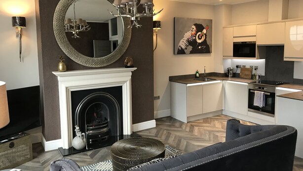Unclassified image, 1 of 4, button - L-spa Boutique Apartments No. 4 (Royal Leamington Spa)
