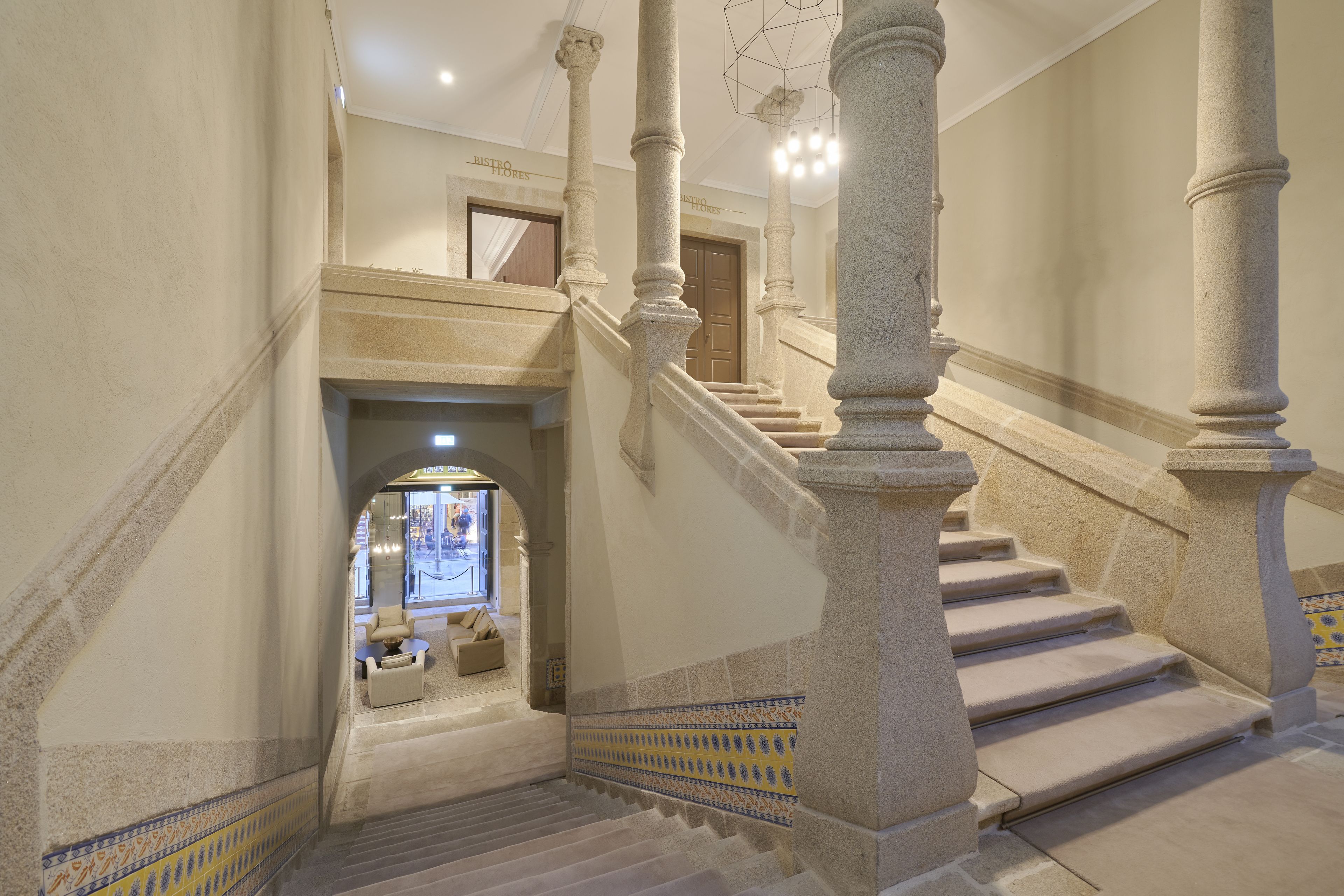 Photo - PortoBay Flores