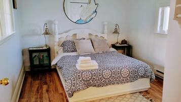 2 Schlafzimmer, Schreibtisch, BĂŒgeleisen/BĂŒgelbrett, Reisekinderbett