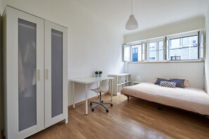 2 habitaciones, tabla de planchar con plancha y wifi 