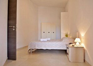 1 bedroom, travel crib, free WiFi, bed sheets - Apartment NOA1 Poreč-Tar with swimming pool, balcony, games room, Wi-Fi, barbeque (Tar)