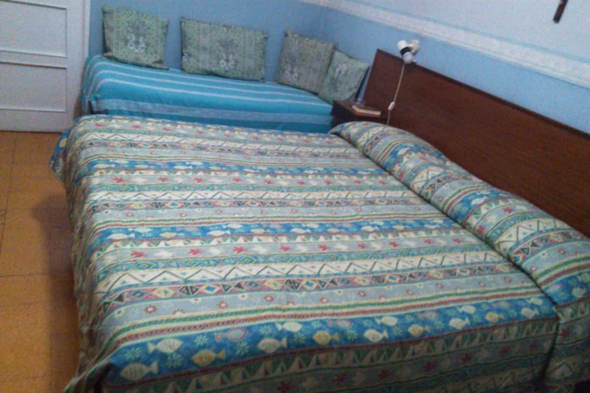In-room safe, free WiFi, bed sheets