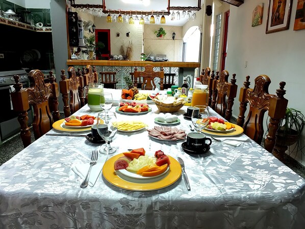 Daily continental breakfast (USD 5 per person)