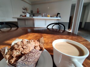 Déjeuner continental servi tous les jours en supplément