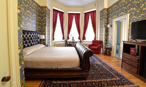 مكواة/لوح كي وواي فاي وملاءات أسرّة