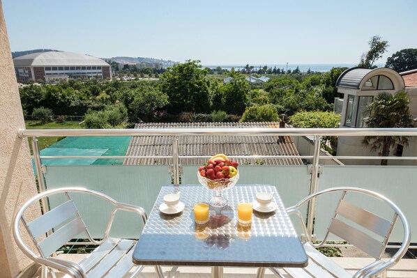 Standard Double or Twin Room | Beach/ocean view