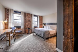 Egyptian cotton sheets, premium bedding, in-room safe, desk - The Wilbur Lititz, Tapestry Collection by Hilton (Lititz)