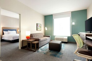 Suite, 1 Bedroom, Non Smoking | Hypo-allergenic bedding, blackout drapes, iron/ironing board, free WiFi - Home2 Suites by Hilton Houston-Pearland (Houston)