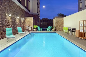 Outdoor pool - Home2 Suites by Hilton Houston-Pearland (Houston)