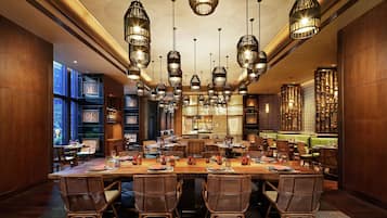 3 restaurants, breakfast, lunch served; local and international cuisine