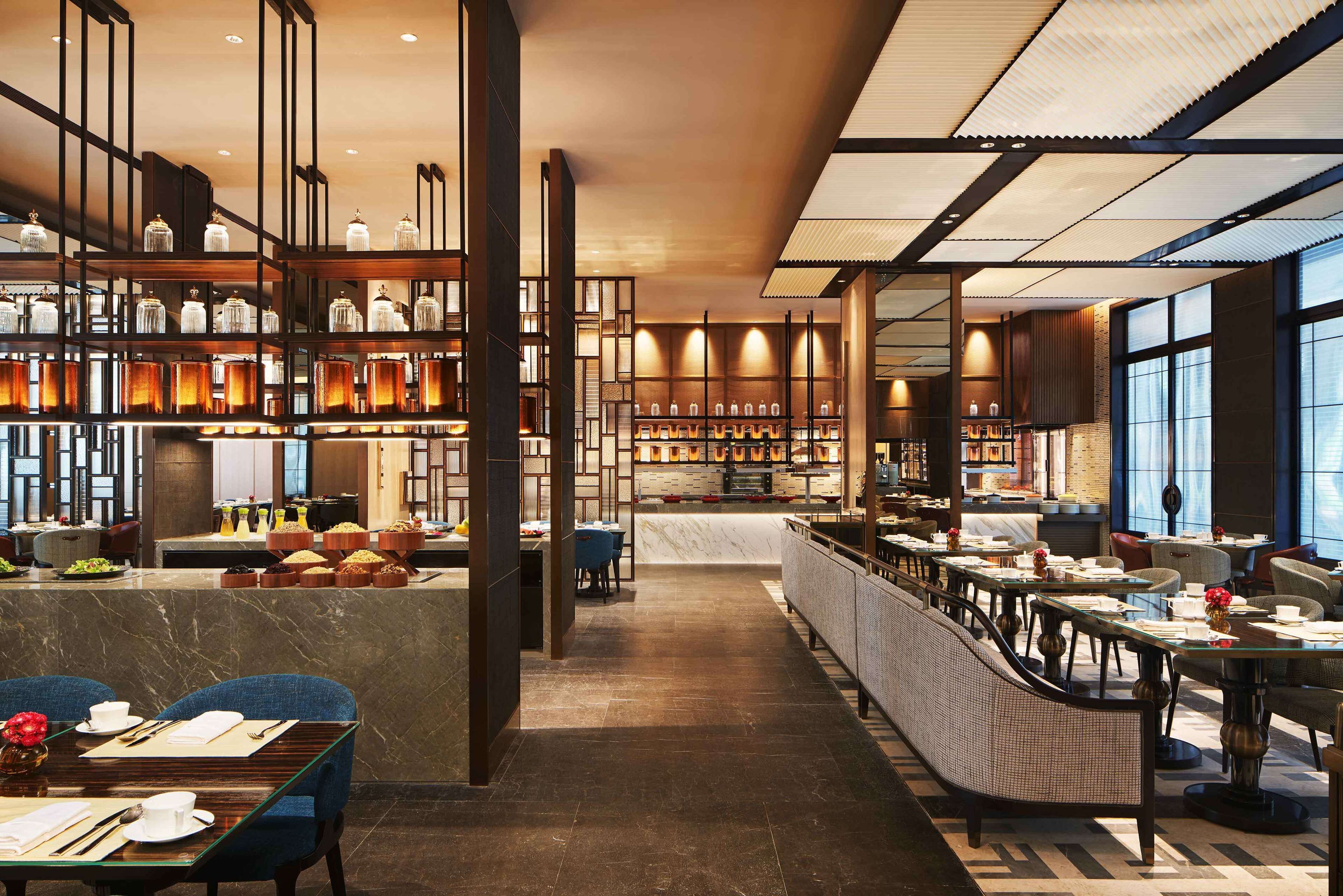 3 restaurants, breakfast, lunch served; local and international cuisine