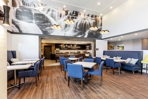 Restaurant - Hampton Inn & Suites by Hilton Quebec City Beauport (Québec City)