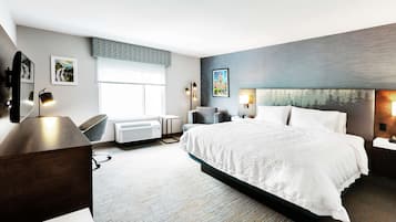 Premium bedding, in-room safe, desk, blackout drapes