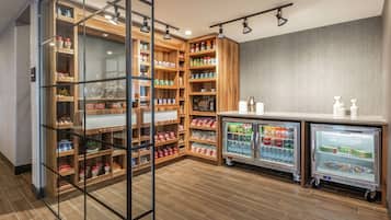 Snack bar