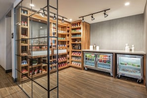 Snack bar