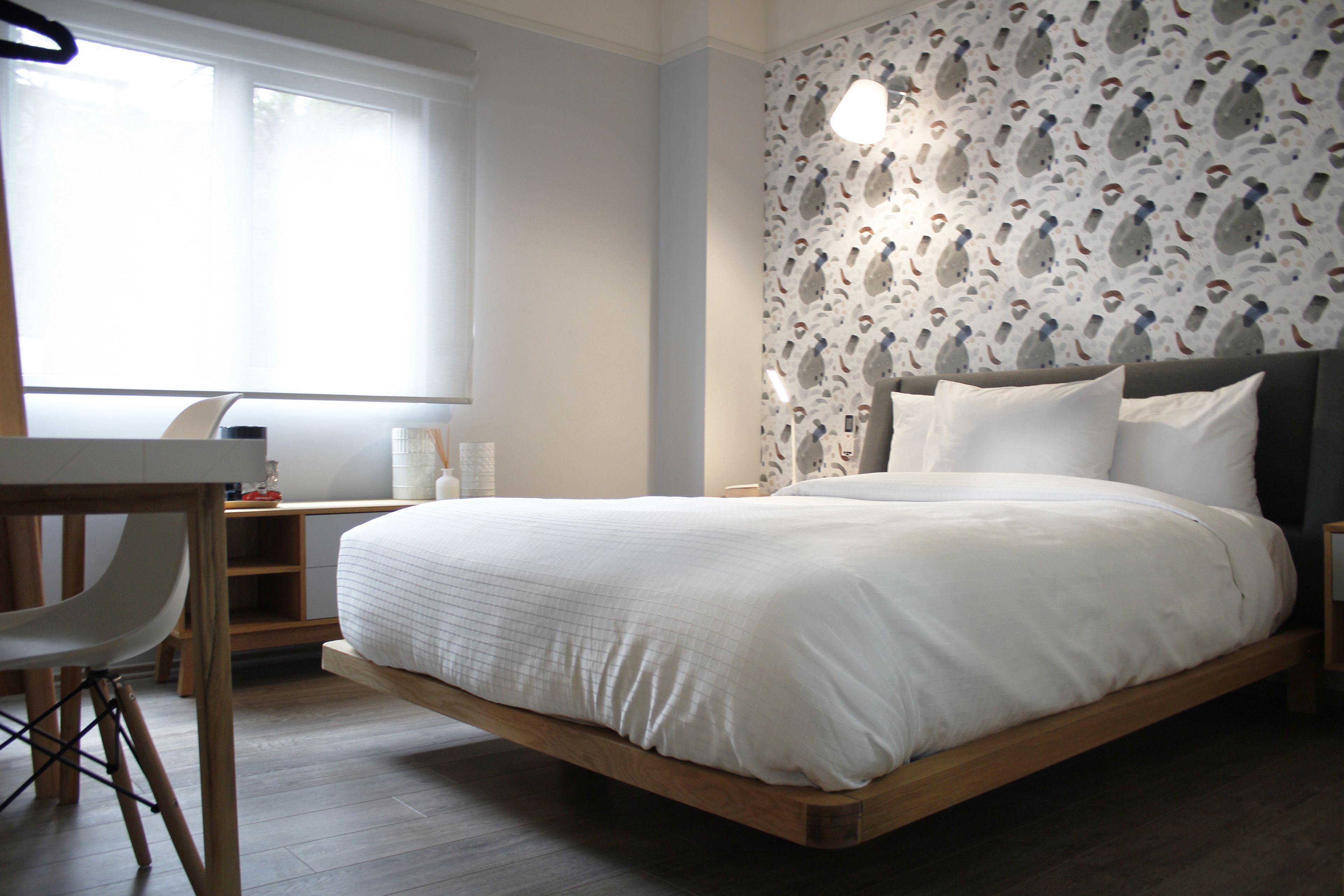 double room | premium bedding, down duvets, select comfort beds, in-room safe