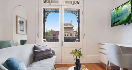 Cozy Studio with Balcony in Unbeatable Location
