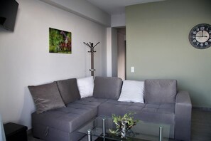 32-Zoll-Flachbildfernseher mit Digitalempfang, Fernseher