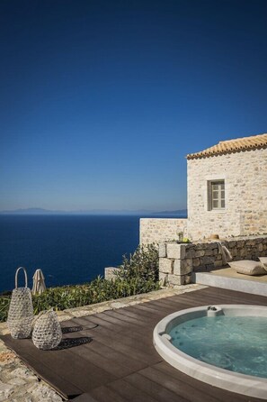 Terrace/patio - Aria Estate (East Mani)