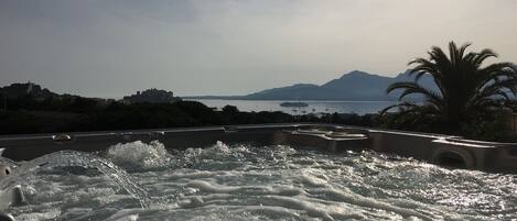 Bubbelpool utomhus
