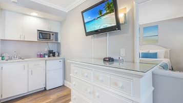 Fridge, microwave, coffee/tea maker, toaster