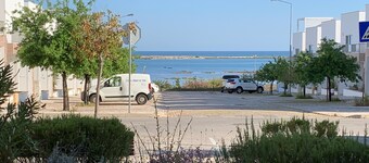 Apt with Atlantic Ocean and Ria Formosa View and Private 50m2 Terrace!