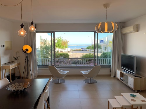 Apartment mit Blick auf den Atlantik und die Ria Formosa sowie einer privaten, 50 m² großen Terrasse!