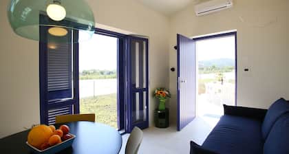 CASA DE LUJO A 400 MT DEL MAR Y A 1 KM DEL CENTRO - OASIS CON JARDÍN Y SPA -