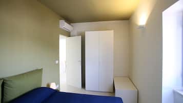 1 quarto, ferros/tĂĄbuas de passar roupa, Wi-Fi, roupa de cama