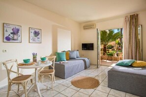 TV - Danaides Hotel (Hersonissos)