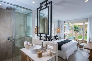 Free toiletries, hair dryer - Danaides Hotel (Hersonissos)