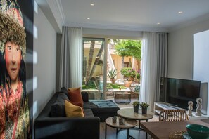 TV - Danaides Hotel (Hersonissos)