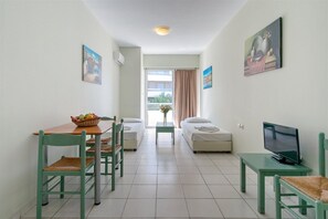 Room - Lefkoniko Ostria (Rethymno)