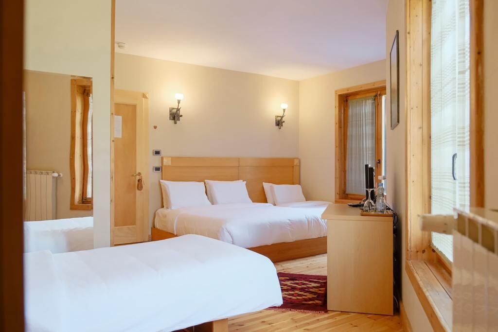 Natyral Razma Resort