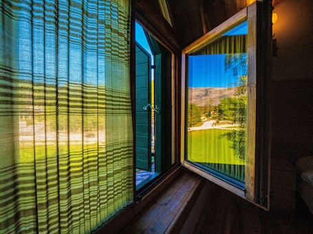 Family Room, Multiple Beds, Mountain View. Natyral Razma Resort