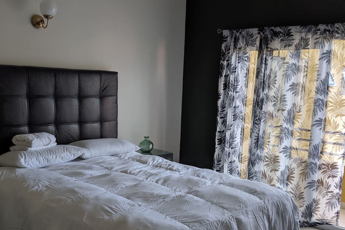 1 kamar tidur, seprai premium, dan didekorasi berbeda-beda