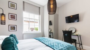 Apartment, 1 Bedroom | 1 bedroom, free WiFi
