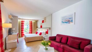 Unclassified image, 4 of 9, button - Slovenska Plaza Resort 4 (Budva)