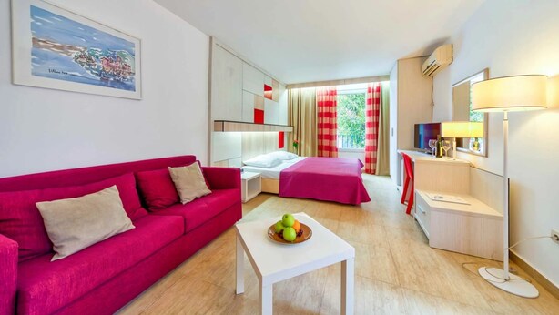 Room - Slovenska Plaza Resort 4 (Budva)