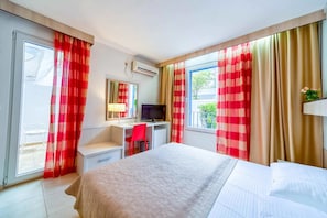 Unclassified image, 5 of 32, button - Slovenska Plaza Resort 4 (Budva)