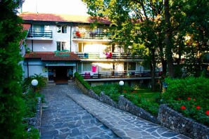 Exterior - Kini Park (Golden Sands)