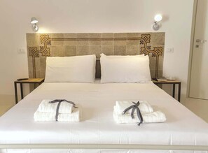 1 quarto, Wi-Fi de cortesia, roupa de cama