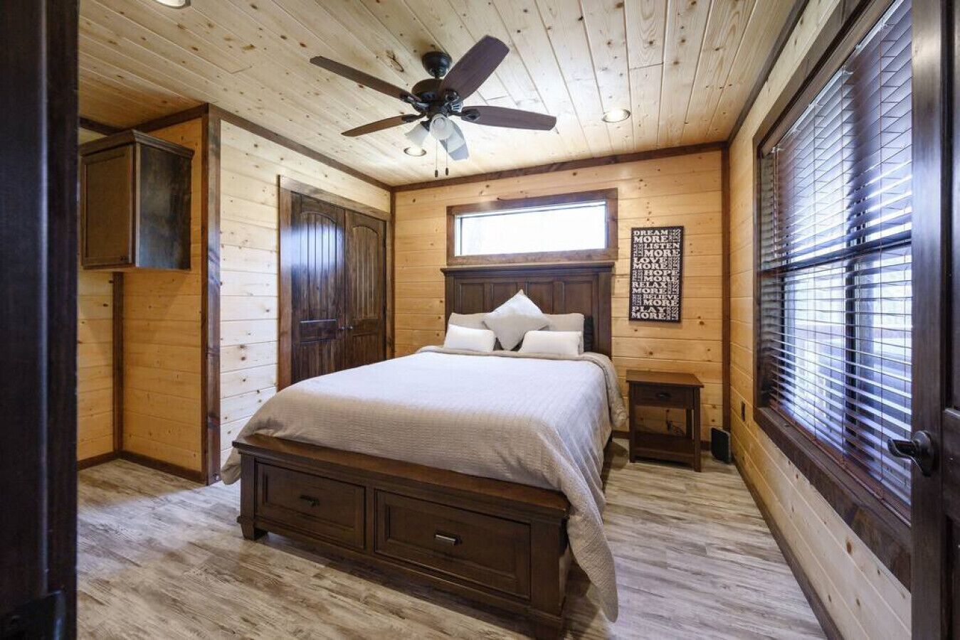 2 soverom, wi-fi og sengetøy