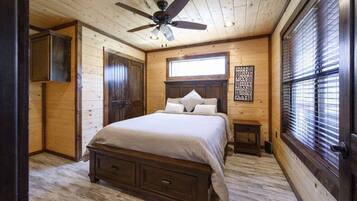 2 多间卧室、WiFi、床单