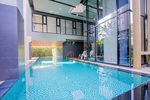 Indoor pool - Palm Springs to Nimman (Chiangmai)