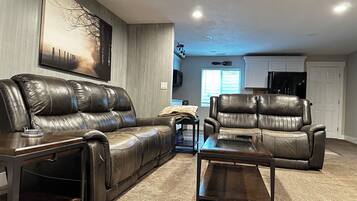 Smart TV, fireplace, video games, streaming services