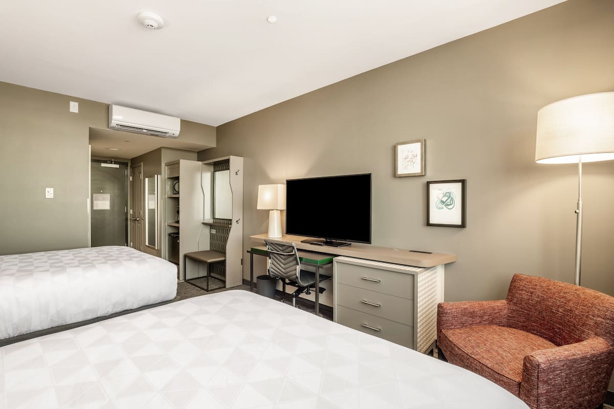 In-room safe, desk, laptop workspace, blackout curtains