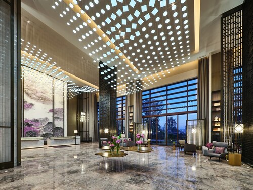 Crowne Plaza Wuxi Lake View by IHG
