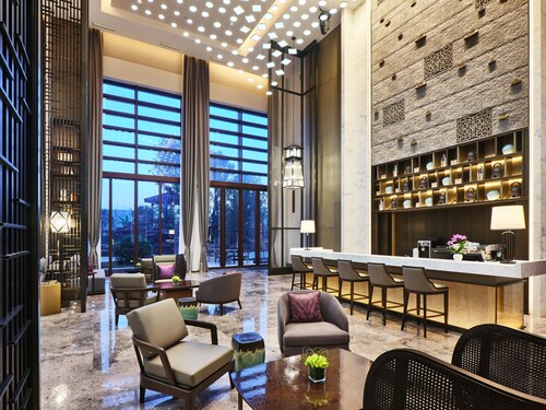 Crowne Plaza Wuxi Lake View by IHG